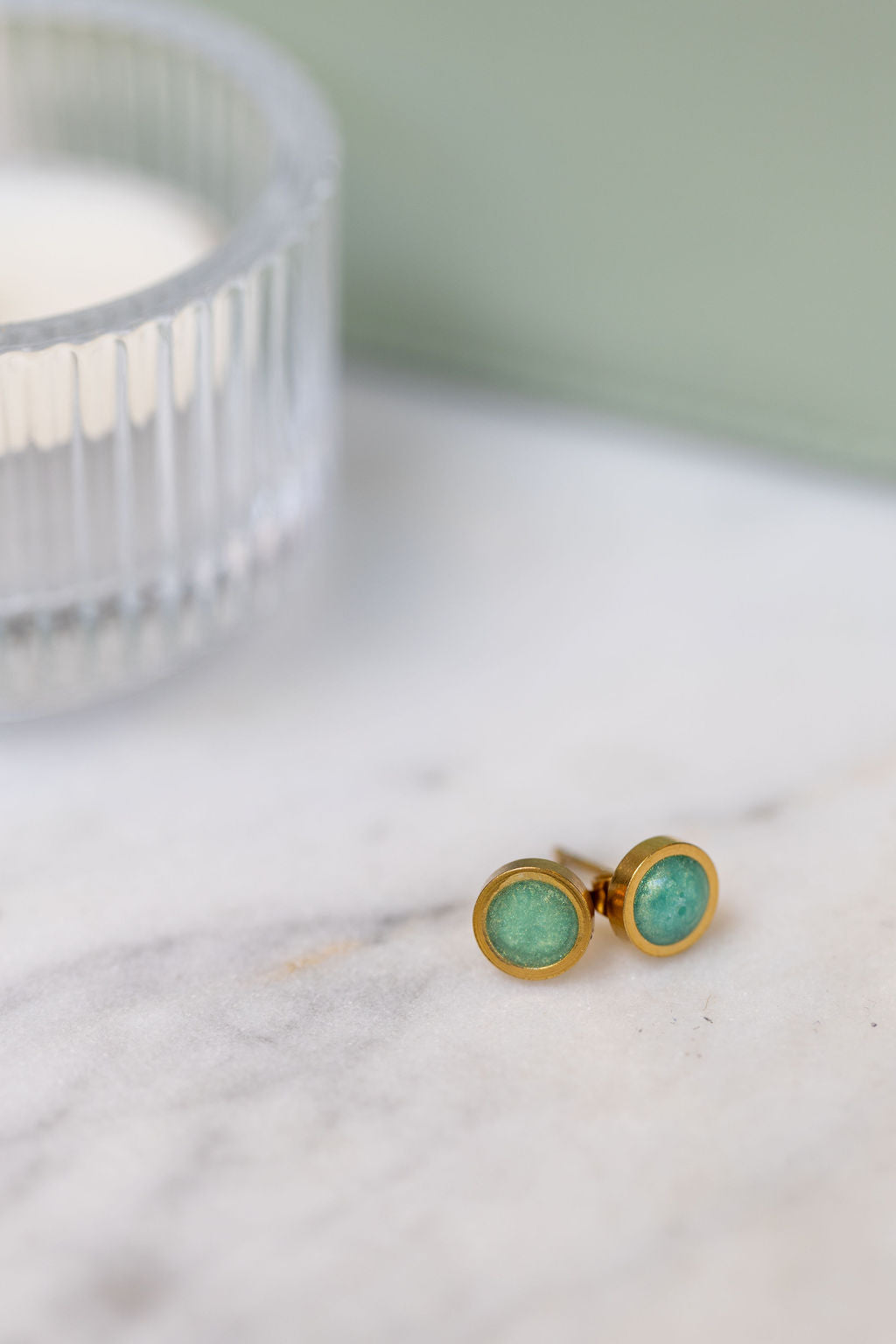 Olivia - Gold-plated earrings in Tea Green